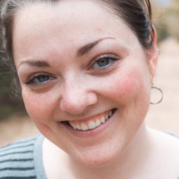 Meet your Posher, Molly - Picture 1 of 1